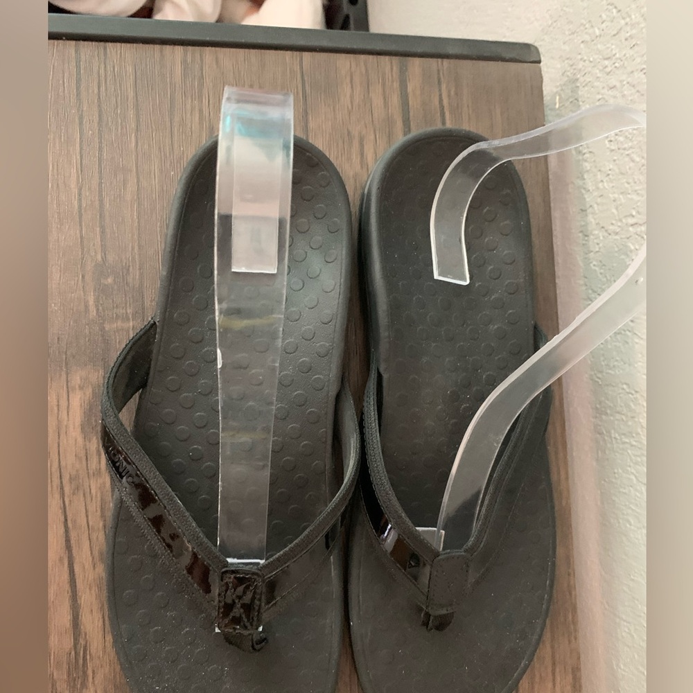 Vionic Women's Sandals size 11 - Picture 5 of 8